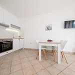 Appartamento House Subic Supetarska Draga