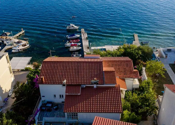 House Subic Apartment