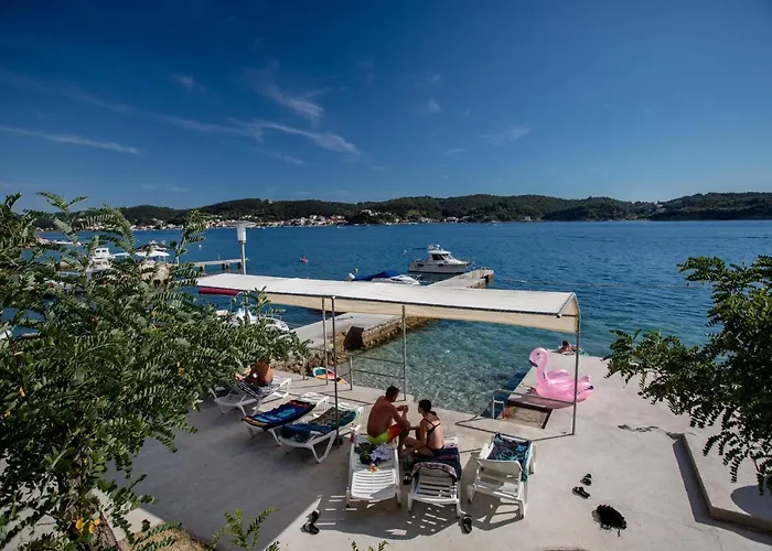 House Subic Apartment *