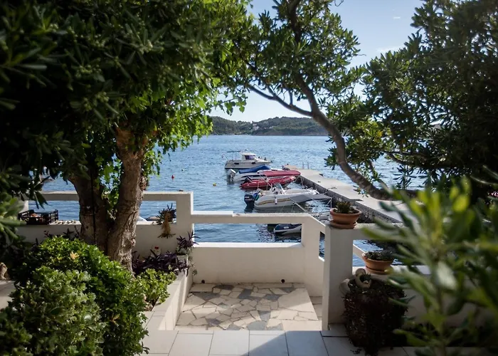 Apartment House Subic