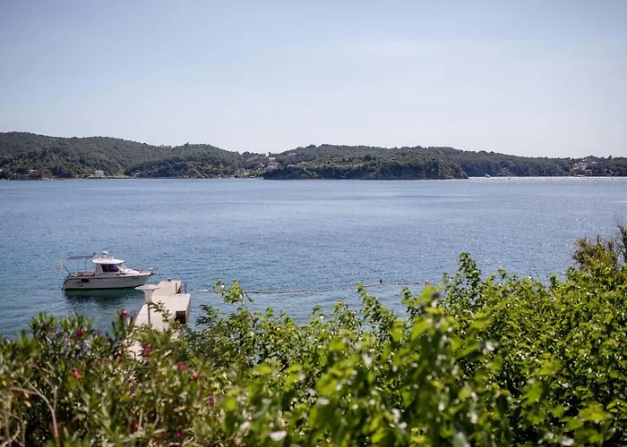 Apartment House Subic