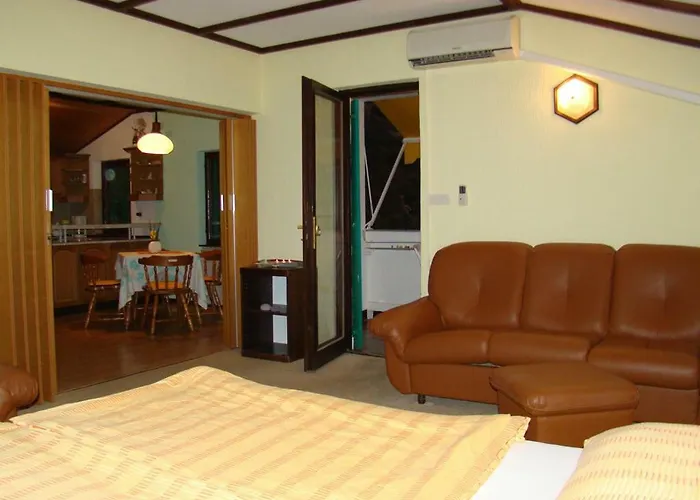 House Subic Supetarska Draga