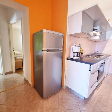 Apartman House Subic *