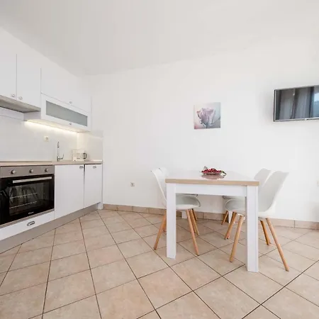 Apartment House Subic Supetarska Draga