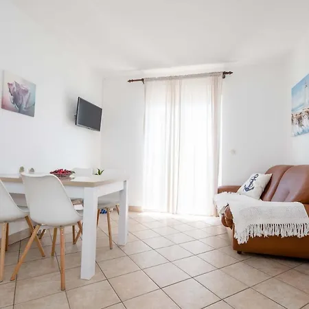 Apartment House Subic Supetarska Draga