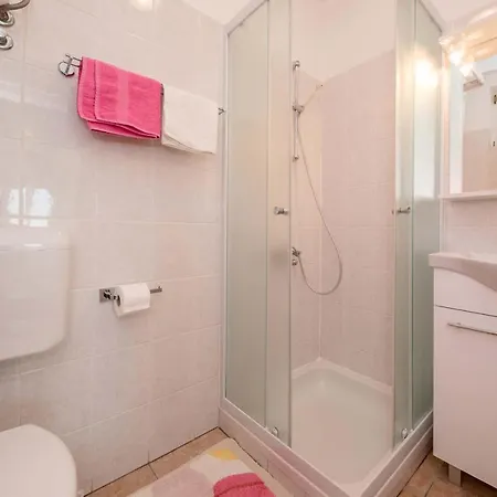 Apartman House Subic *