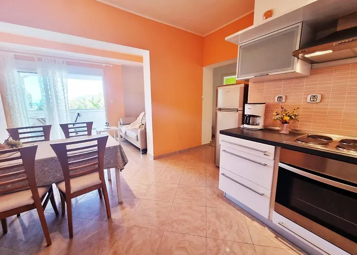 Appartement House Subic